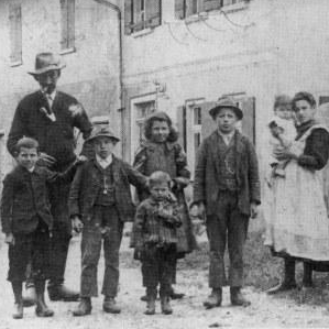 Istorgia sociala e dal mintgadi