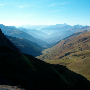 Scanvetg, Partenz e Tavau