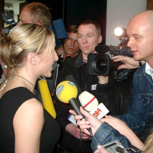 Collavuraziun cun las medias