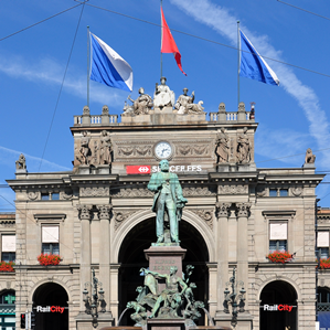 «Au Premier»